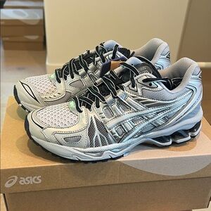 Asics Gel-Kayano Legacy Athletic Shoes - Pure Silver
